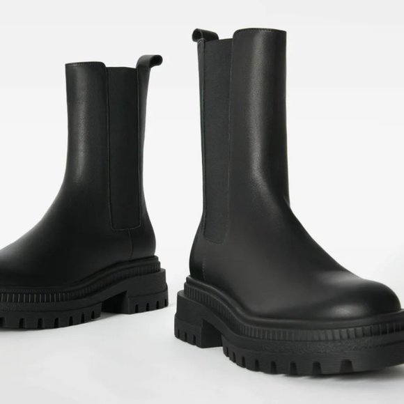 Bershka Flat with Elastic Gores - Ankle boots - Picture 5 of 13